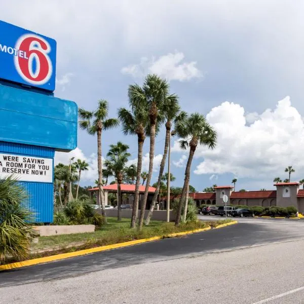 Motel 6-Spring Hill, FL - Weeki Wachee, hotel in Brookridge