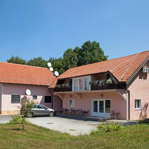 Apartman & Sobe Orhideja – hotel w mieście Smoljanac