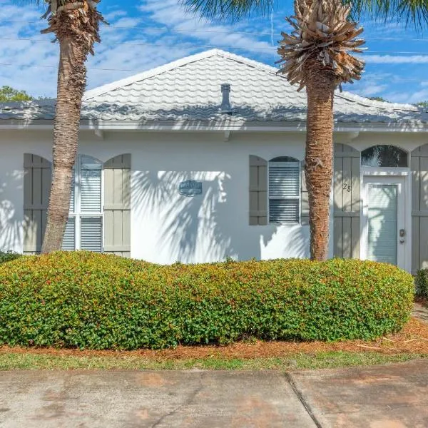 Sweet 'N Salty Private Gated Beach Heated Pool, hotel in Destin