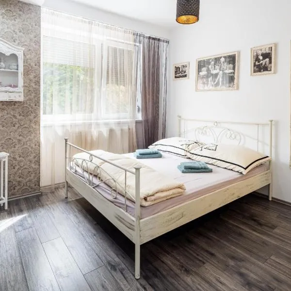 Tanny Cozy Apartment in Piešťany - Terrase&Free Parking, Hotel in Piešťany