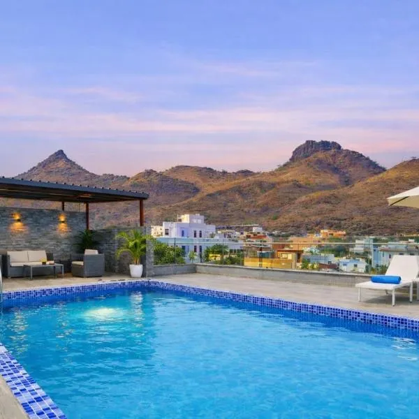 Mangal Hotel & Resorts Pool, hotell i Udaipur