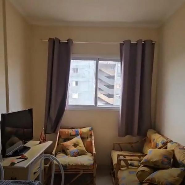Apartamento familiar, com estacionamento próprio e piscina