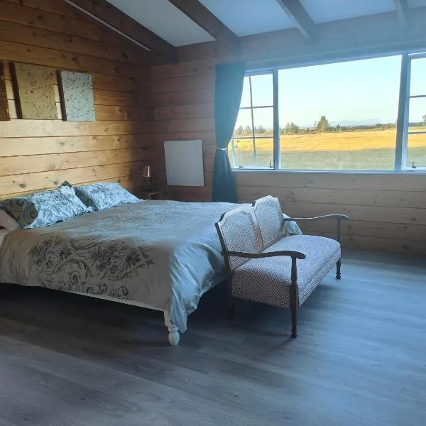 Riverside Loft, hotel a Turangi