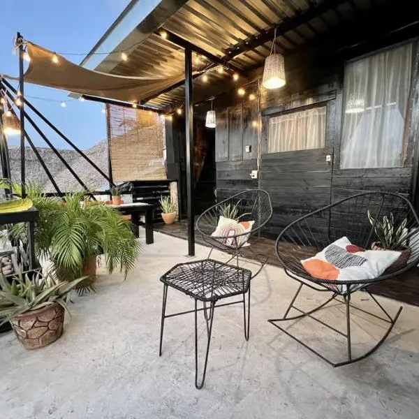 Casa OMI, hotel in Brisas de Zicatela
