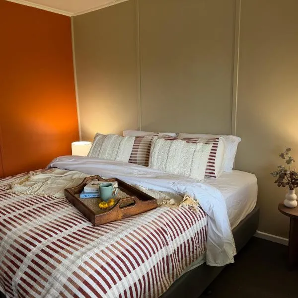 Kangaroo Cottage, hotel em Hay