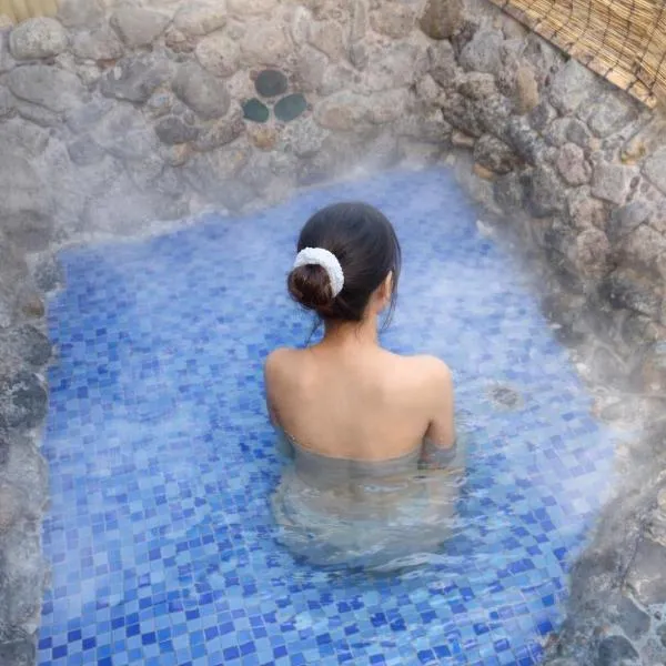 新規オープン岩風呂付ゲストハウス織姫、富士吉田市のホテル