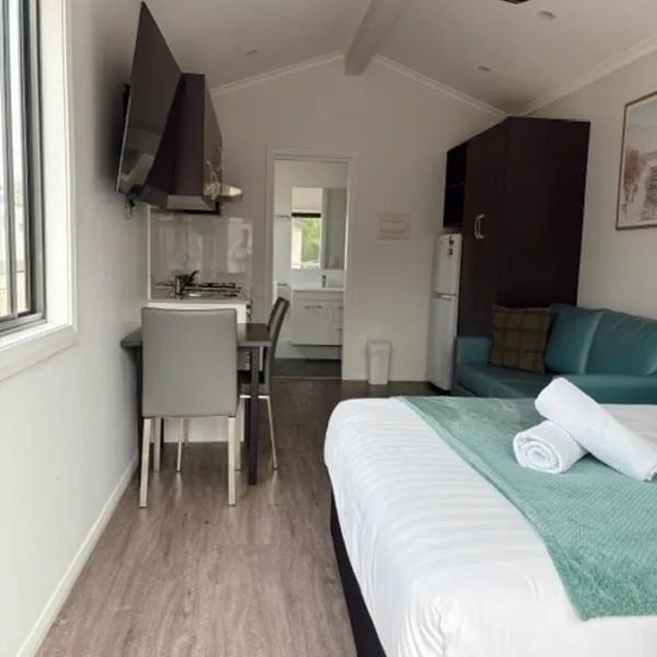 Denman Van Village, hotel u gradu 'Denman'