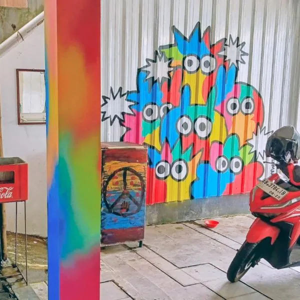 White Gloves, hotell i Beran-kidul