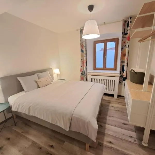 Ferienwohnung zum Heiligen Brunnen Mariazell – hotel w mieście Mariazell