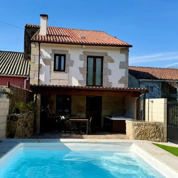 A Casa da aldea de Iria, Hotel in Padrón