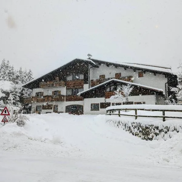 Hotel Patri, hotel em Sottoguda