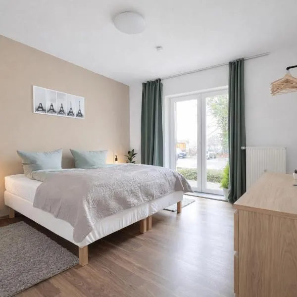 Larooms Merseburg - Apartment NS01 - 2 Zimmer - 4 Betten - Waschmaschine - Parkplatz, hotel i Merseburg