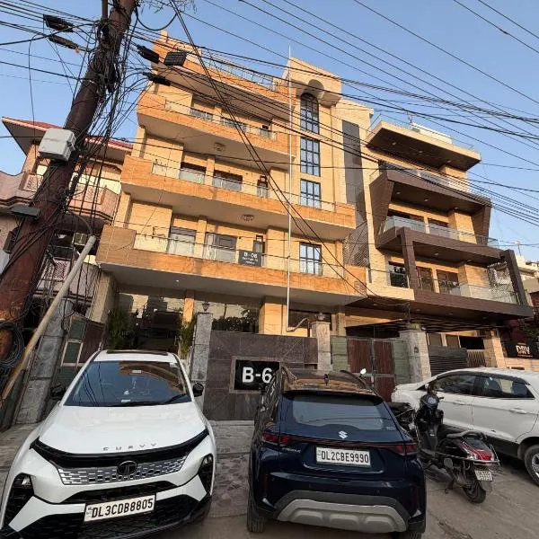 Hotel Oxygen La Vida-Noida Sector 18, hotel em Noida