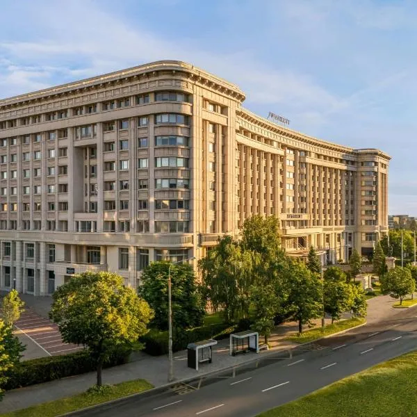 JW Marriott Bucharest Grand Hotel, хотел в Букурещ