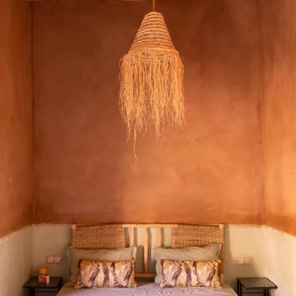 Muma Lodge, hotel di Bouihat