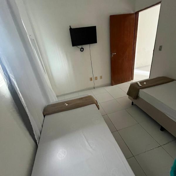 Apartamento simples e Familiar conforto e sossego - Foto 5