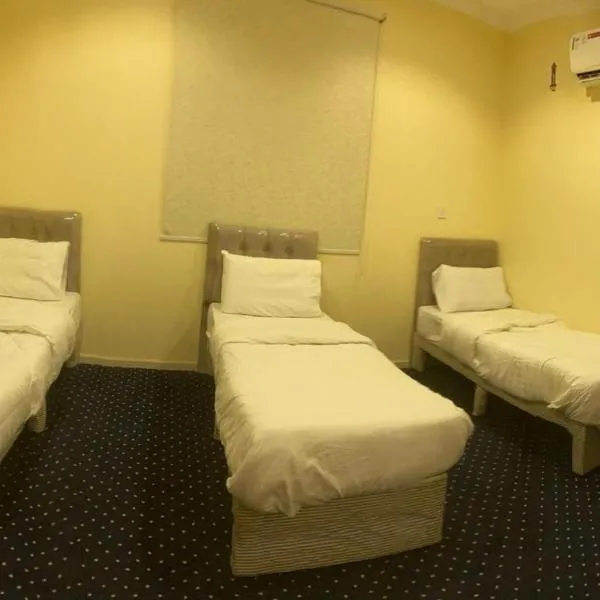 Pearl of the East بجوار جمرات الششة, Hotel in Al Khansāk