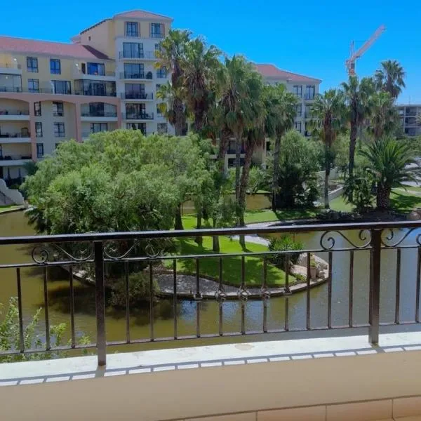 De Groove Luxury Homes, hotell Kaplinnas