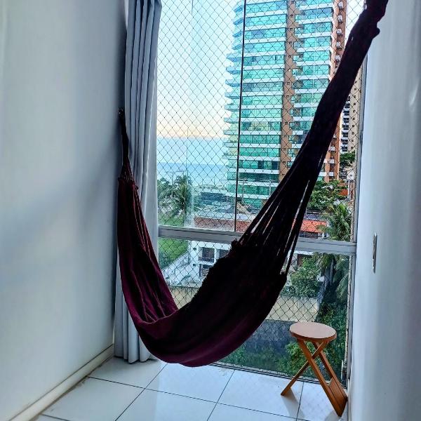 Bright 2-Bedroom Retreat with Ocean View