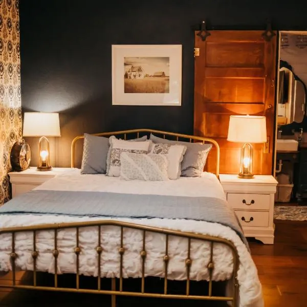 Taylor Creek Lodge, hotelli kohteessa Gold Beach