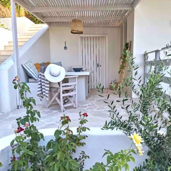 Dioni Boutique House 36 meters from the beach โรงแรมในมากรีเยียลอส