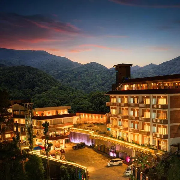 Nagarjun Resort - Embrace Tranquility Natures Retreat Beyond the City, хотел в Катманду