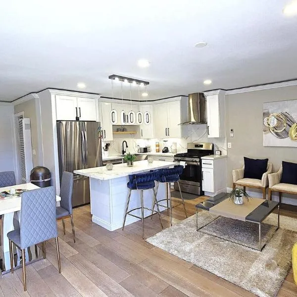 Gillespie Dr 2BR 1BA Unit A | Near Downtown SD, hotel in Spring Valley