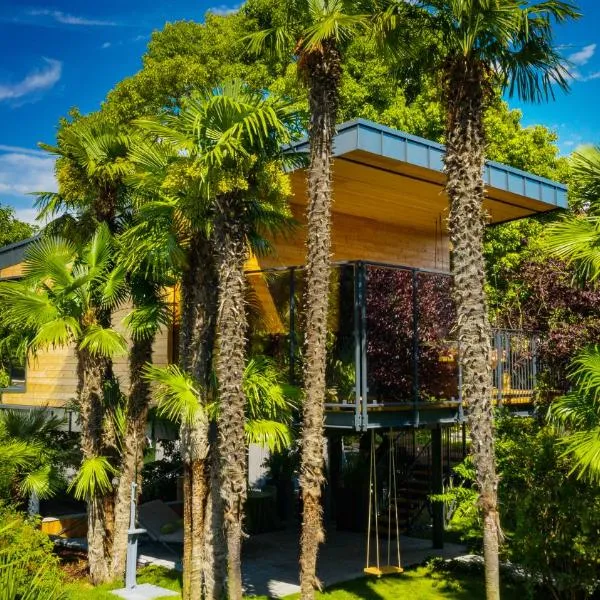 TreeLodgy, The Tree House, khách sạn ở Riva del Garda