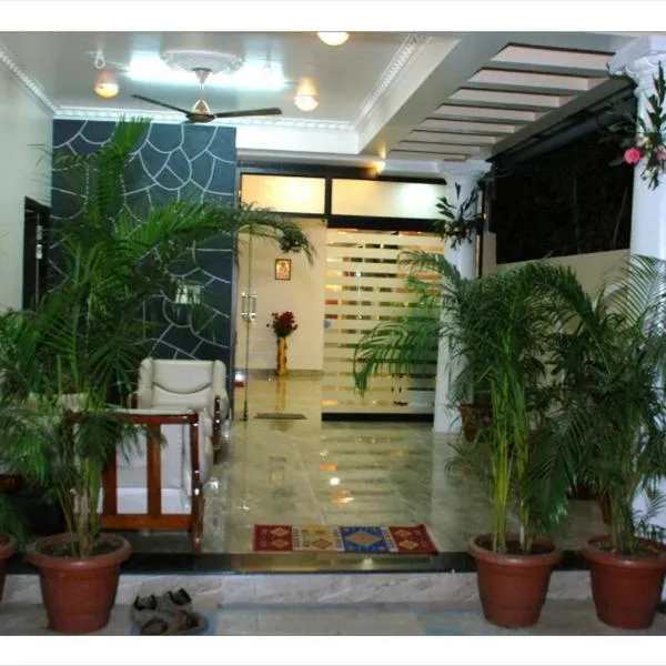 Matoshri Homestay Airport Road, ξενοδοχείο στη Ναγκπούρ