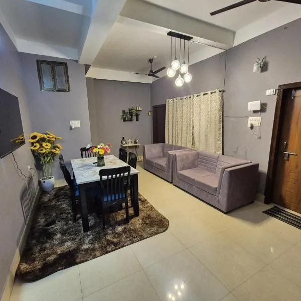 Luxe Haven Homestay 2B, хотел в Гувахати