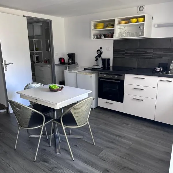 Le gîte d'Alba- gîte à la campagne, hotel u gradu Solignac-sous-Roche