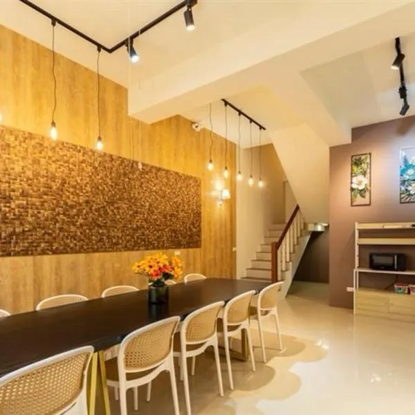 Doesnt Want To Go Home BnB, готель у місті Юншан