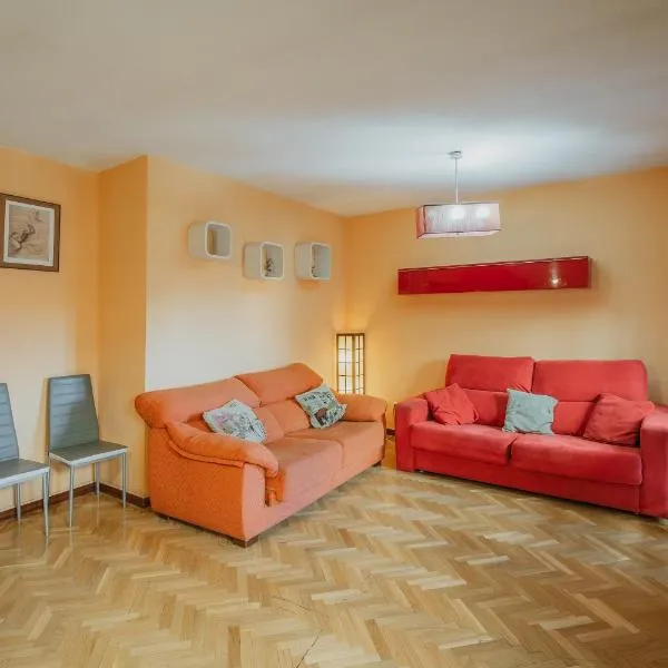 Vut Plaza De La Fruta โรงแรมในอาบีลา