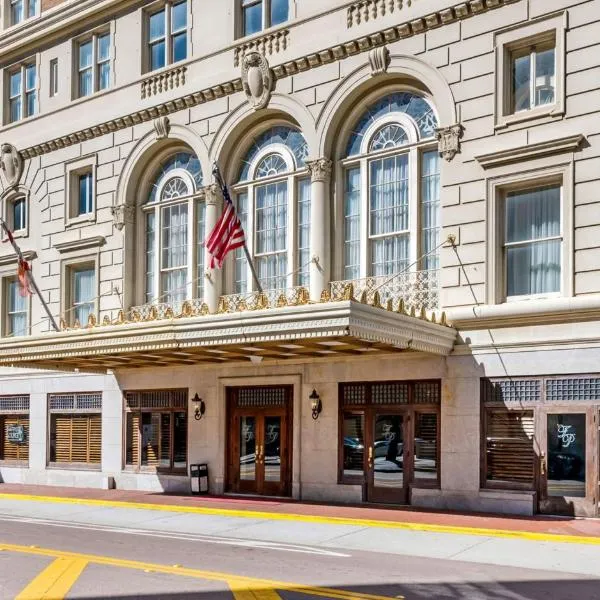 Hotel Flor Tampa Downtown, Tapestry Collection By Hilton, hotel di Tampa