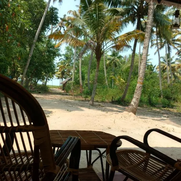 Marari Das Beach Villa, hotel v destinaci Mararikulam
