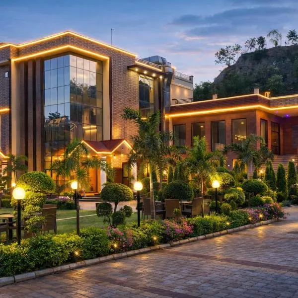 The Asanar Hills，Rūpnagar的飯店