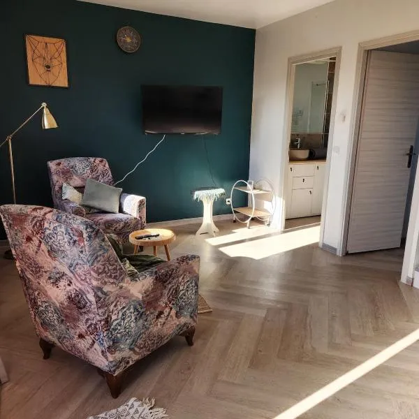 Mareva House - Discreet with parking, hotel a Gignac-la-Nerthe