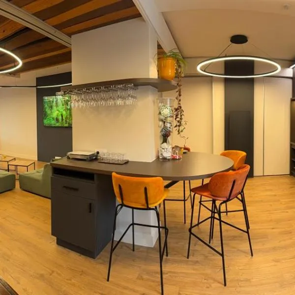 Hostel de La Grande Cascade, hotel din Le Tholy