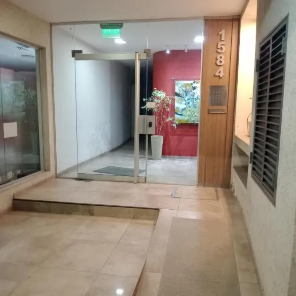 Departamento en Gral paz – hotel w Córdobie