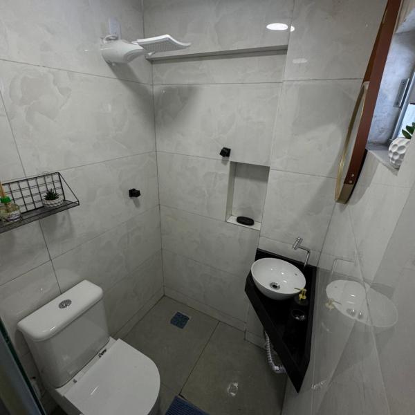 Suíte na Asa Norte perfeita para viagens a trabalho