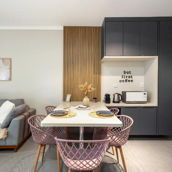 Casa completa 2 Quartos, garagem privativa e Self check-in -Ideal para famílias, casais e profissionais em trabalho remoto - Foto 4