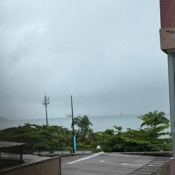 산투스에 위치한 호텔 Pé na Areia Orla Vista Mar 7 hóspedes Pet Friendly