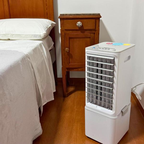 Quarto 03 - Casal Confortável - TV Smart e Frigobar - Foto 2
