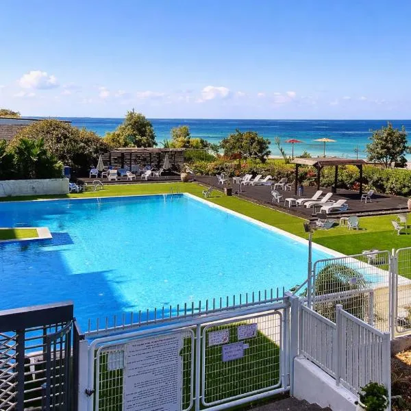 דירת גן על הים בנהריה, hotel v destinácii Nahariyya