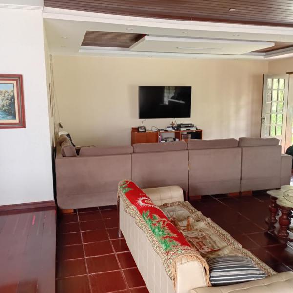 Casa Compartilhada na CBF, granja comary