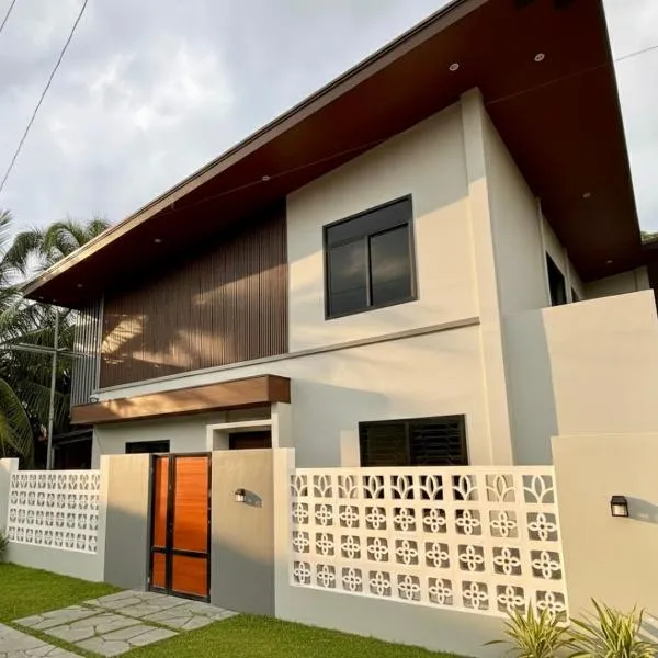 La Residencia Homestay, hotel em Digos