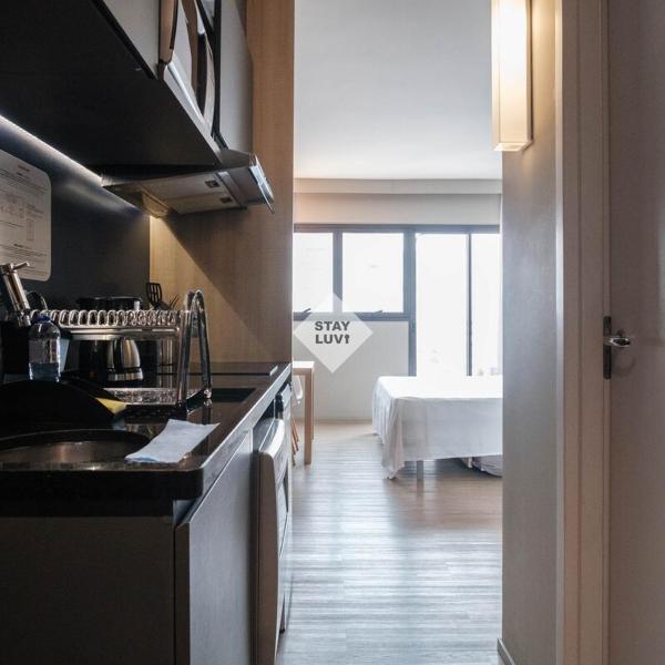 Flat incrível no Alpha Stay - 1611