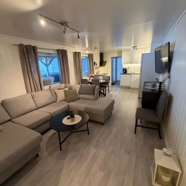 트롬쇠에 위치한 호텔 Arctic apartment Tønsvik