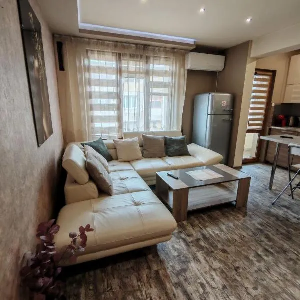 Heart of Pernik apartment, хотел в Перник