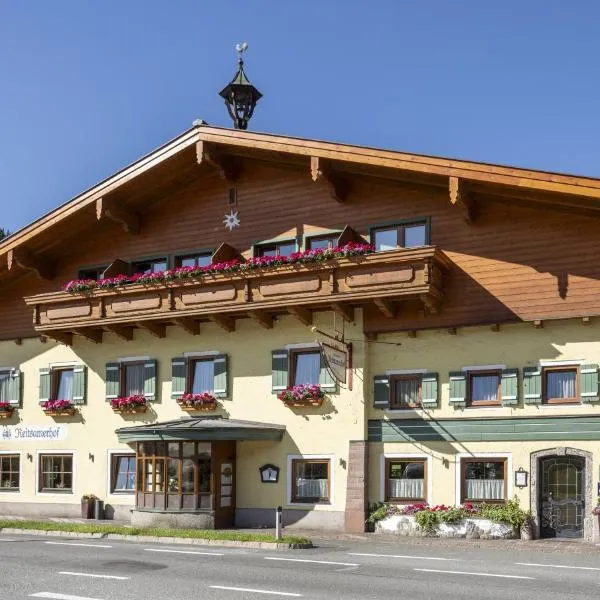 Reitsamerhof - Zimmer & Apartments, hotel u gradu Verfen